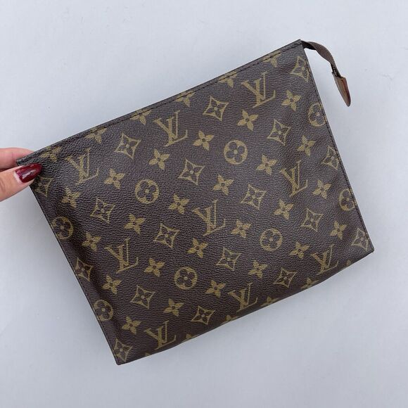 Louis Vuitton Toiletry Monogram Pouch 26 Brown Canvas - Picture 8 of 13